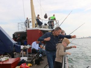 UA250920 Dagtocht zeevissen42.JPG